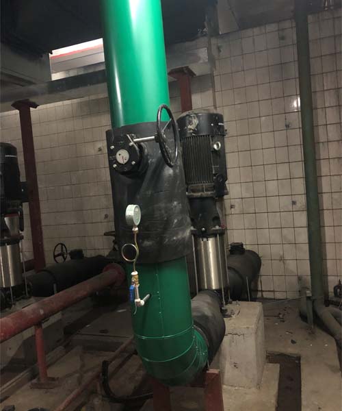 生活水管道保温施工现场.jpg